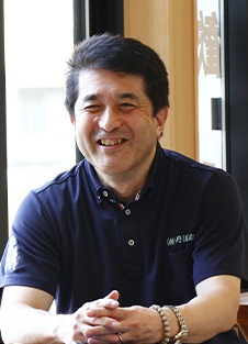 株式会社丹後乳販 代表取締役 井上泰典